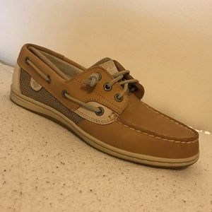 NEW IN BOX Sperry shoes size 7M